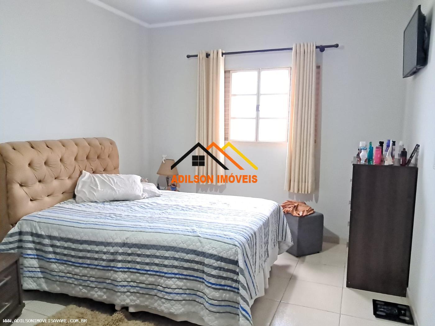 Casa à venda com 2 quartos, 160m² - Foto 12