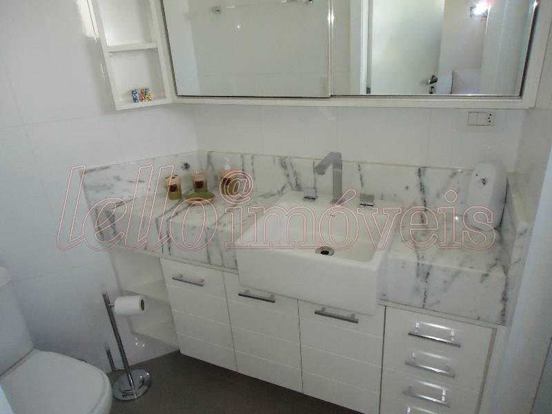 Apartamento para alugar com 3 quartos, 220m² - Foto 12