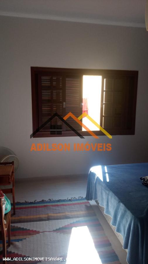 Casa à venda com 2 quartos, 245m² - Foto 13