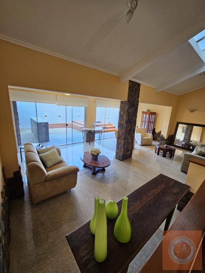 Casa à venda com 3 quartos, 231m² - Foto 10