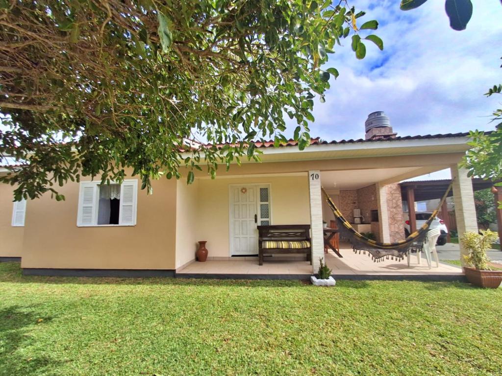 Casa à venda com 4 quartos, 122m² - Foto 3