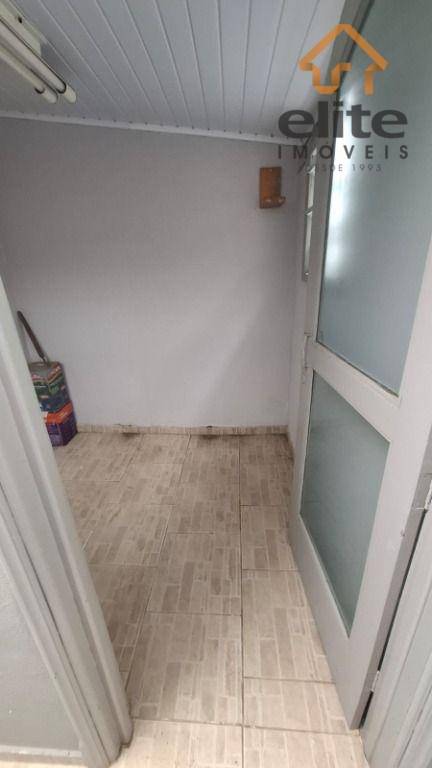Casa à venda e aluguel, 238m² - Foto 33