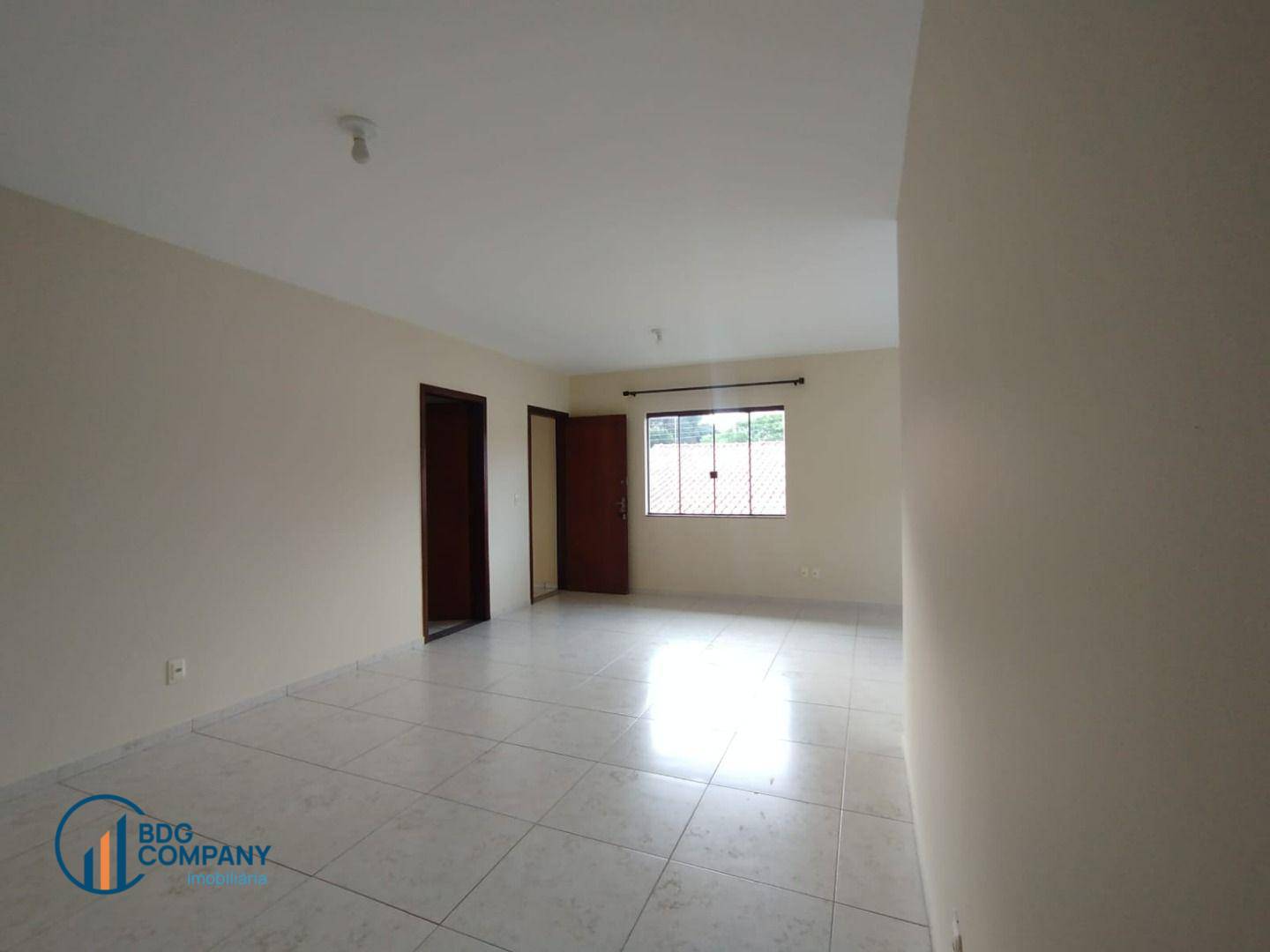 Apartamento para alugar com 3 quartos, 80m² - Foto 9