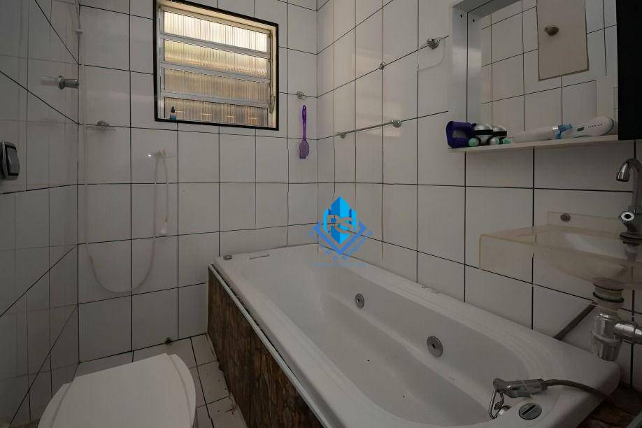 Sobrado para alugar com 2 quartos, 190m² - Foto 23