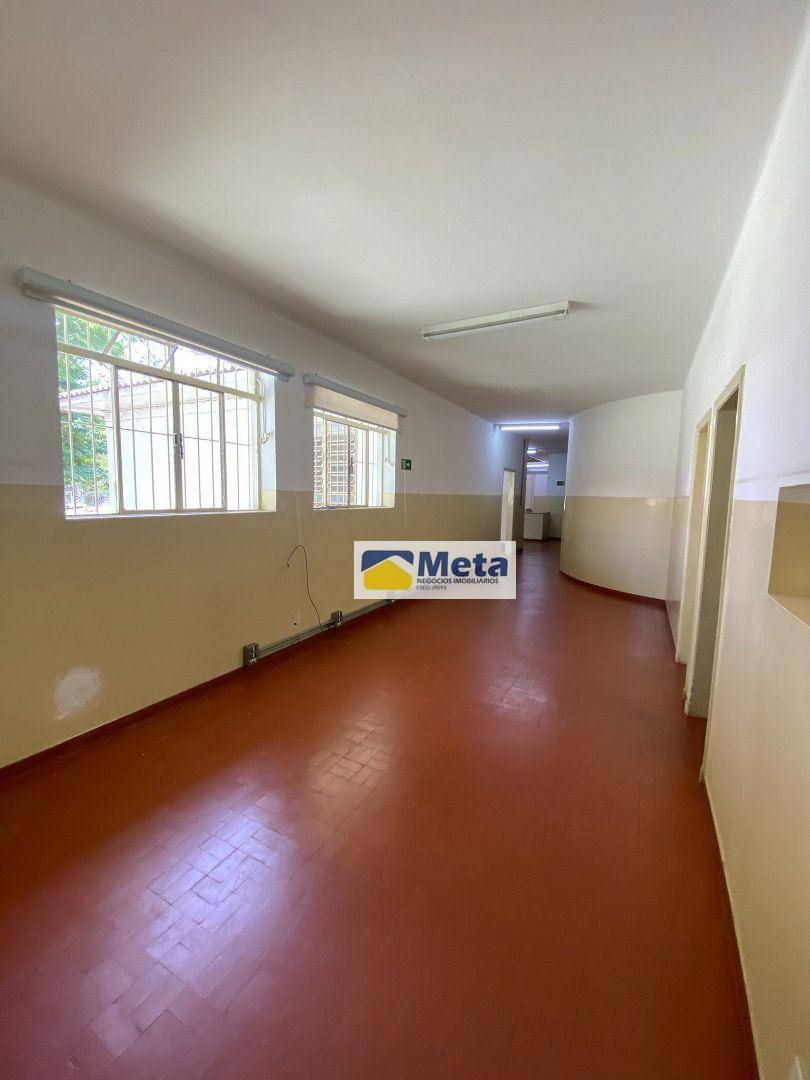 Prédio Inteiro para alugar, 824m² - Foto 27