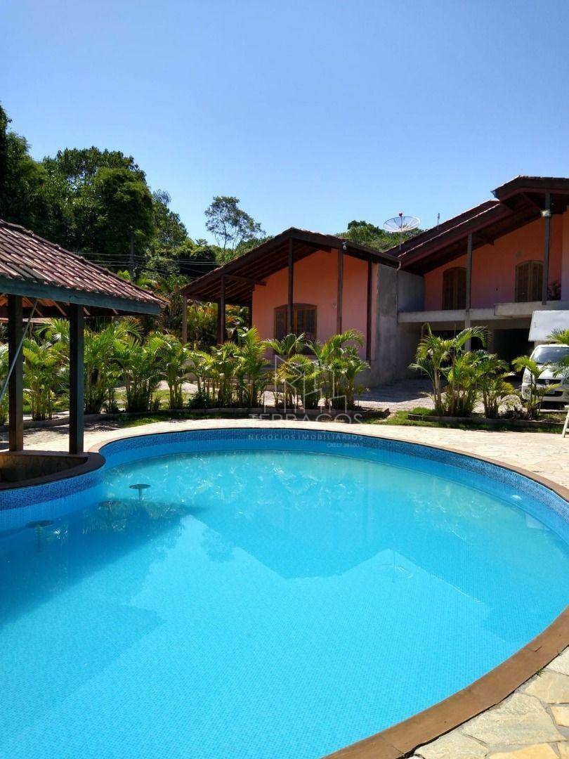 Chácara à venda com 4 quartos, 650m² - Foto 3