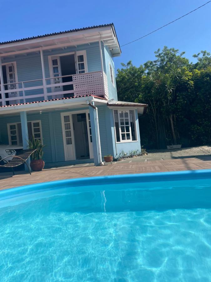Casa à venda com 5 quartos, 200m² - Foto 4