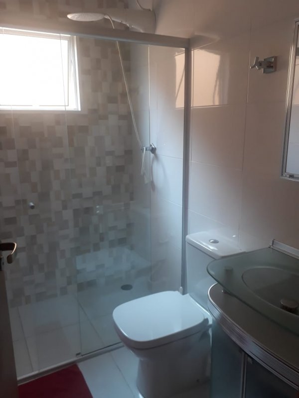 Casa à venda com 2 quartos, 55m² - Foto 10