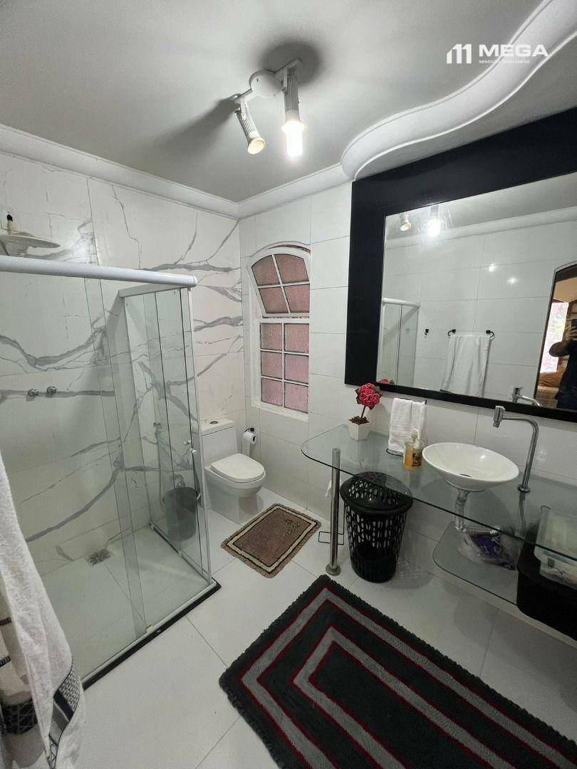Casa à venda com 3 quartos, 349m² - Foto 3