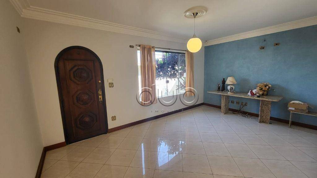 Casa para alugar com 7 quartos, 382m² - Foto 4