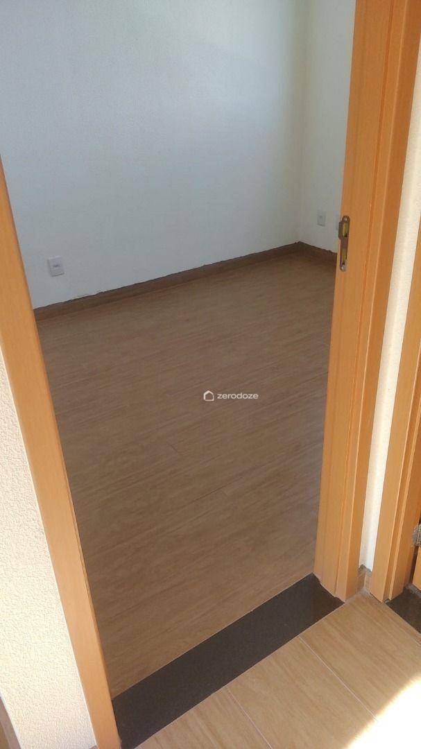 Apartamento à venda com 2 quartos, 41m² - Foto 9