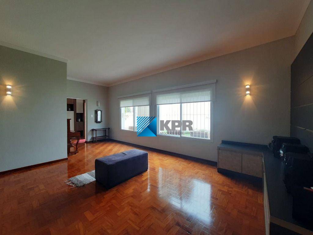 Casa à venda com 3 quartos, 224m² - Foto 33