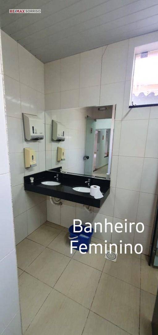 Casa à venda com 6 quartos, 328m² - Foto 5