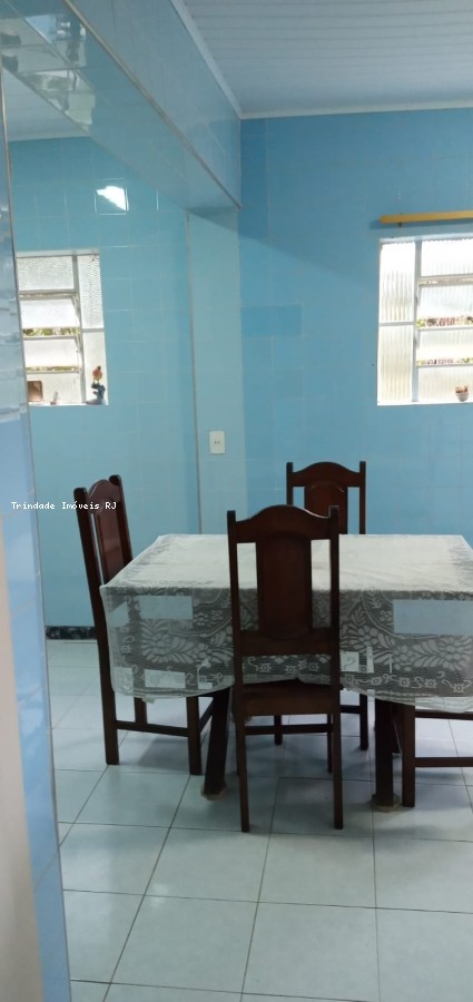 Casa à venda com 2 quartos, 130m² - Foto 10