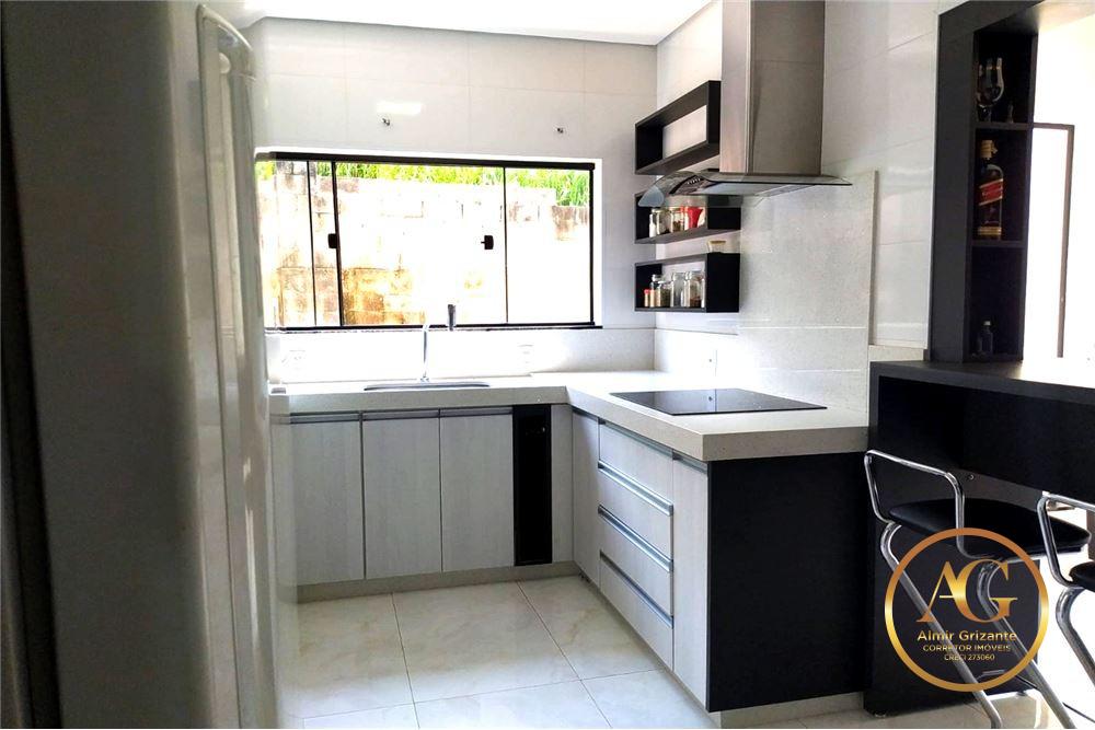 Casa de Condomínio à venda com 3 quartos, 206m² - Foto 10