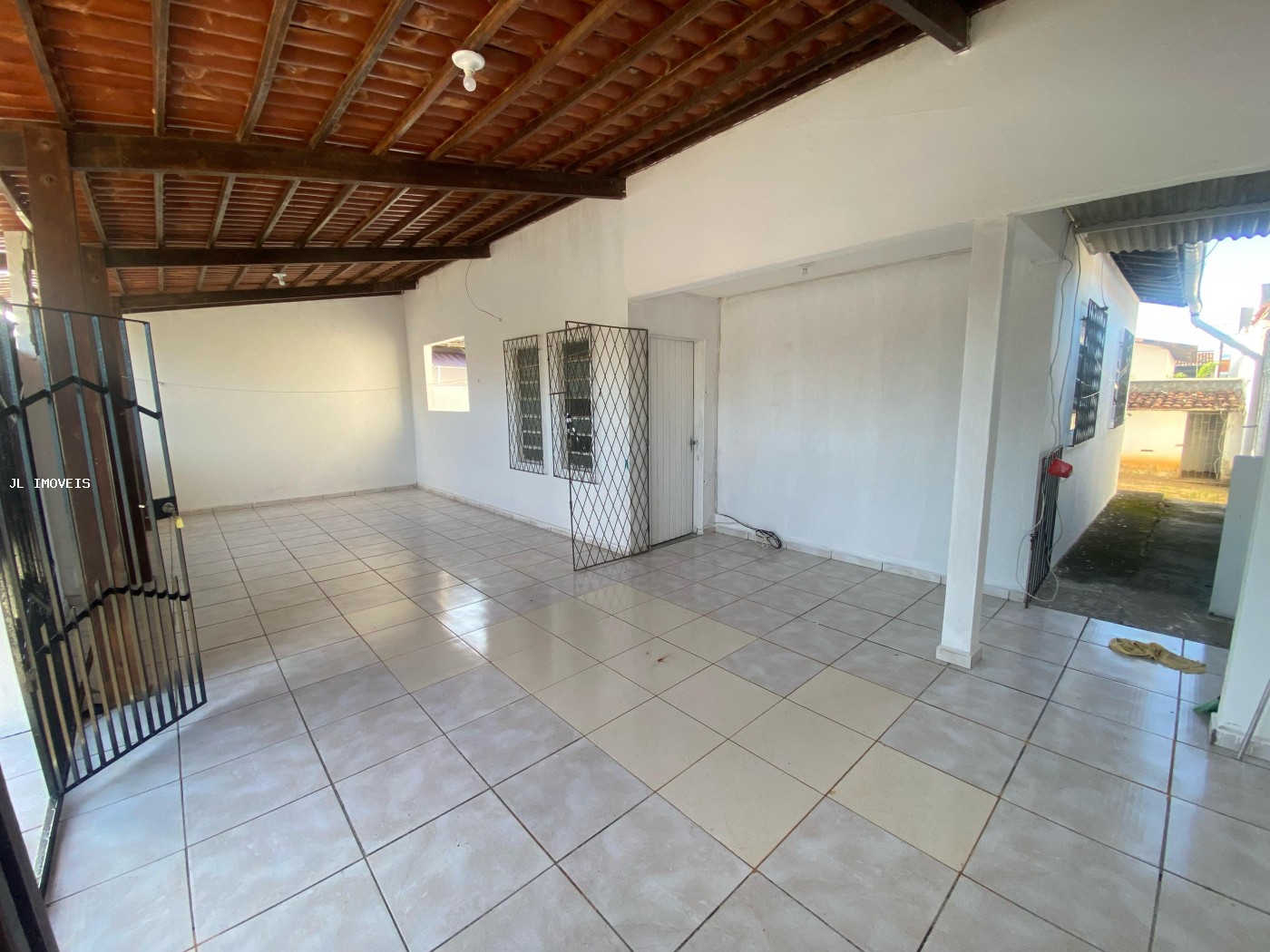 Casa de Condomínio à venda com 2 quartos, 110m² - Foto 2