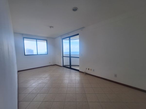 Apartamento para alugar com 2 quartos, 98m² - Foto 12