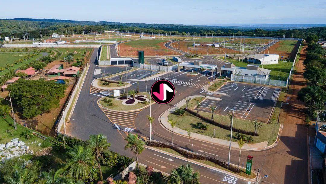 Terreno à venda, 300m² - Foto 1