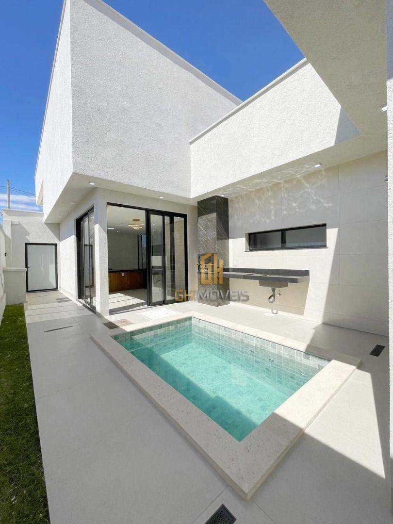 Casa de Condomínio à venda com 4 quartos, 176m² - Foto 2