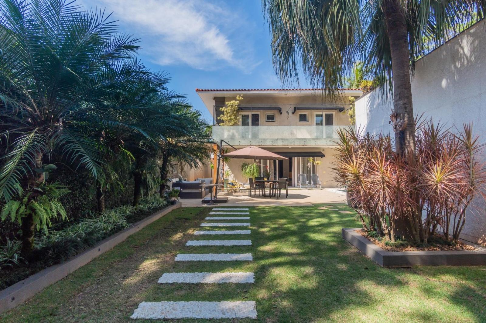 Casa à venda com 5 quartos, 720m² - Foto 3