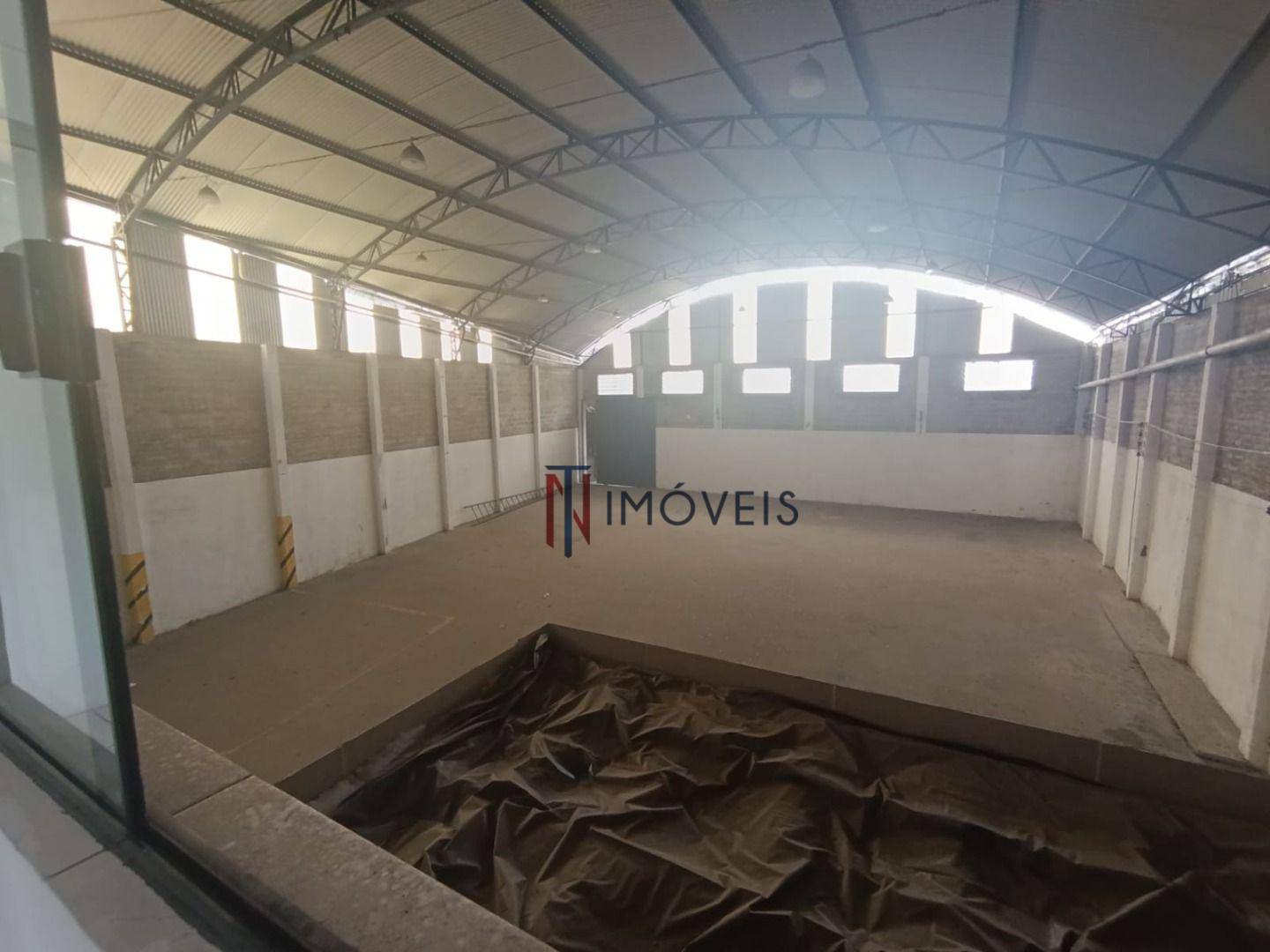 Depósito-Galpão-Armazém à venda, 549m² - Foto 19