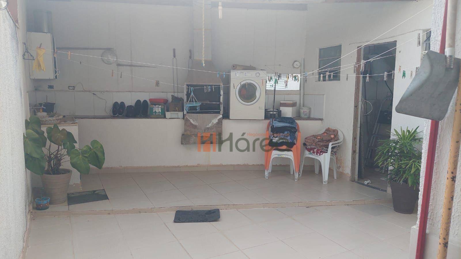 Apartamento à venda com 3 quartos, 117m² - Foto 12
