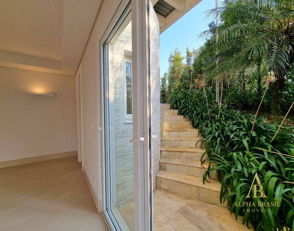 Casa de Condomínio à venda com 3 quartos, 475m² - Foto 59
