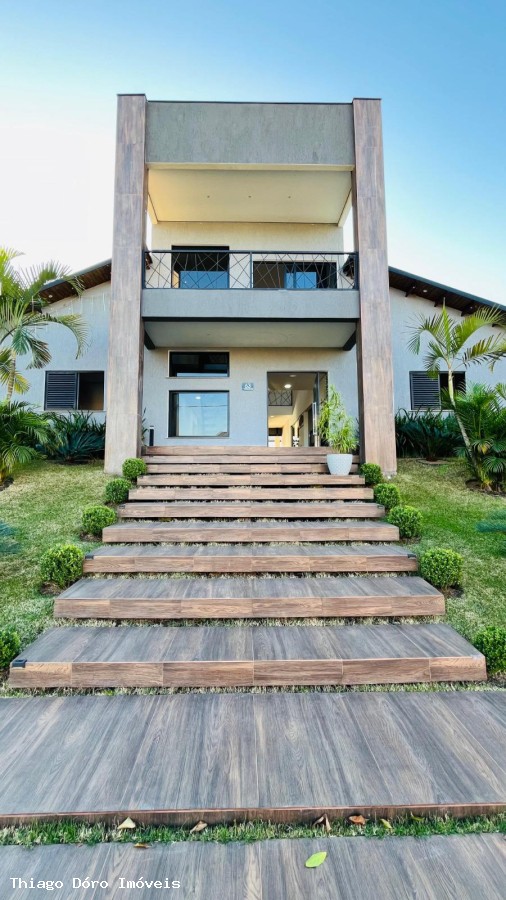 Casa à venda com 4 quartos, 650m² - Foto 30