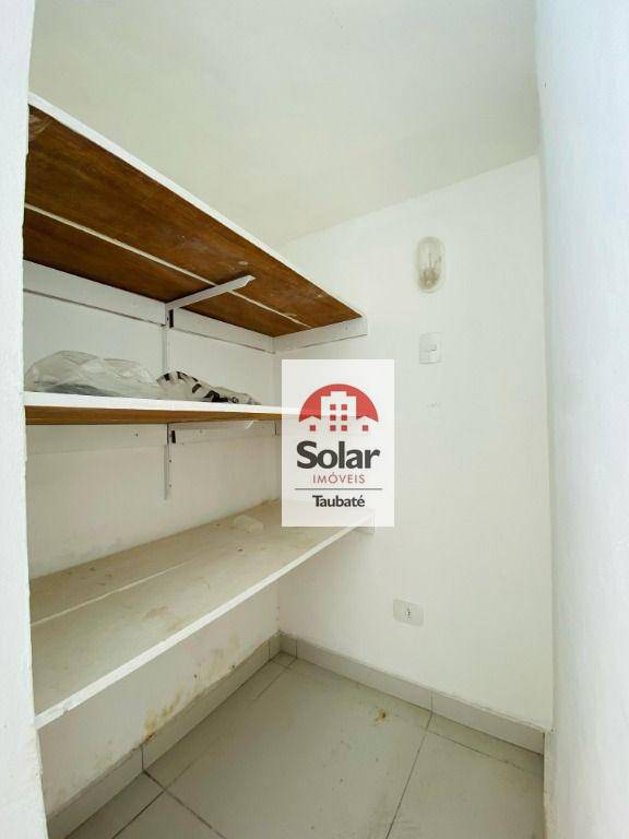 Casa para alugar com 3 quartos, 130m² - Foto 14