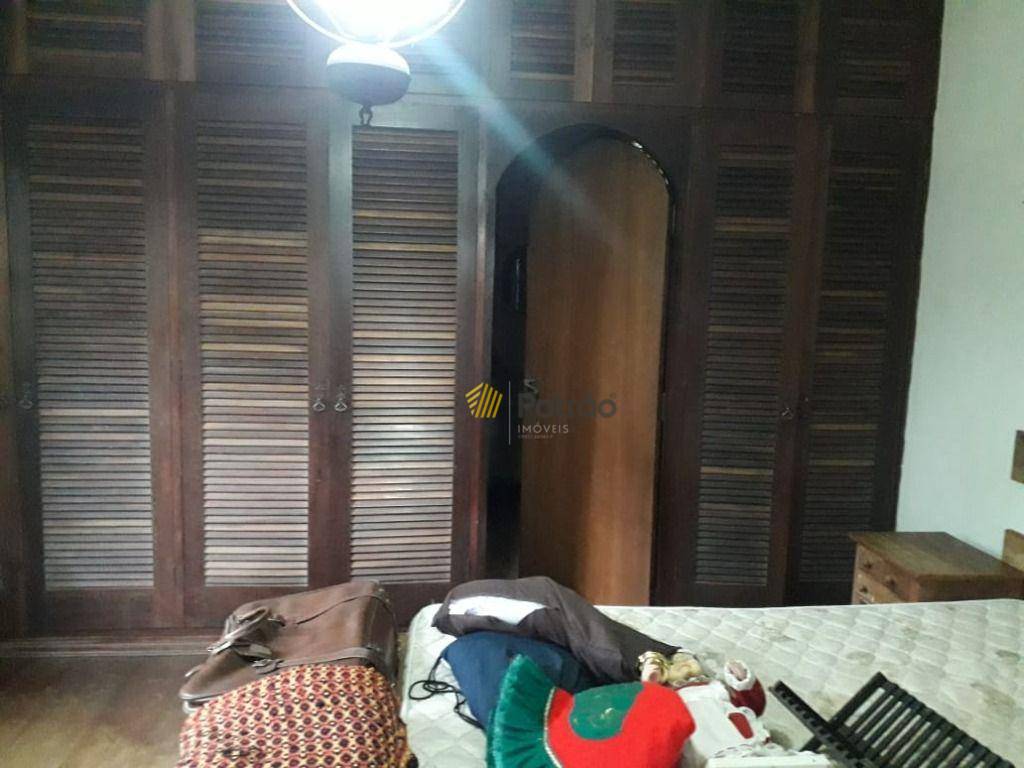 Chácara à venda e aluguel com 5 quartos, 700m² - Foto 21