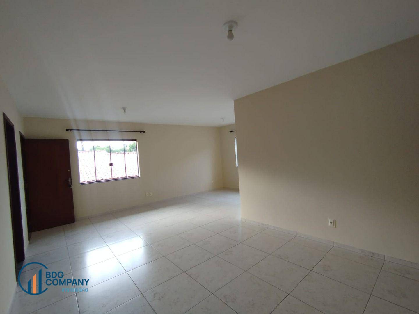 Apartamento para alugar com 3 quartos, 80m² - Foto 8