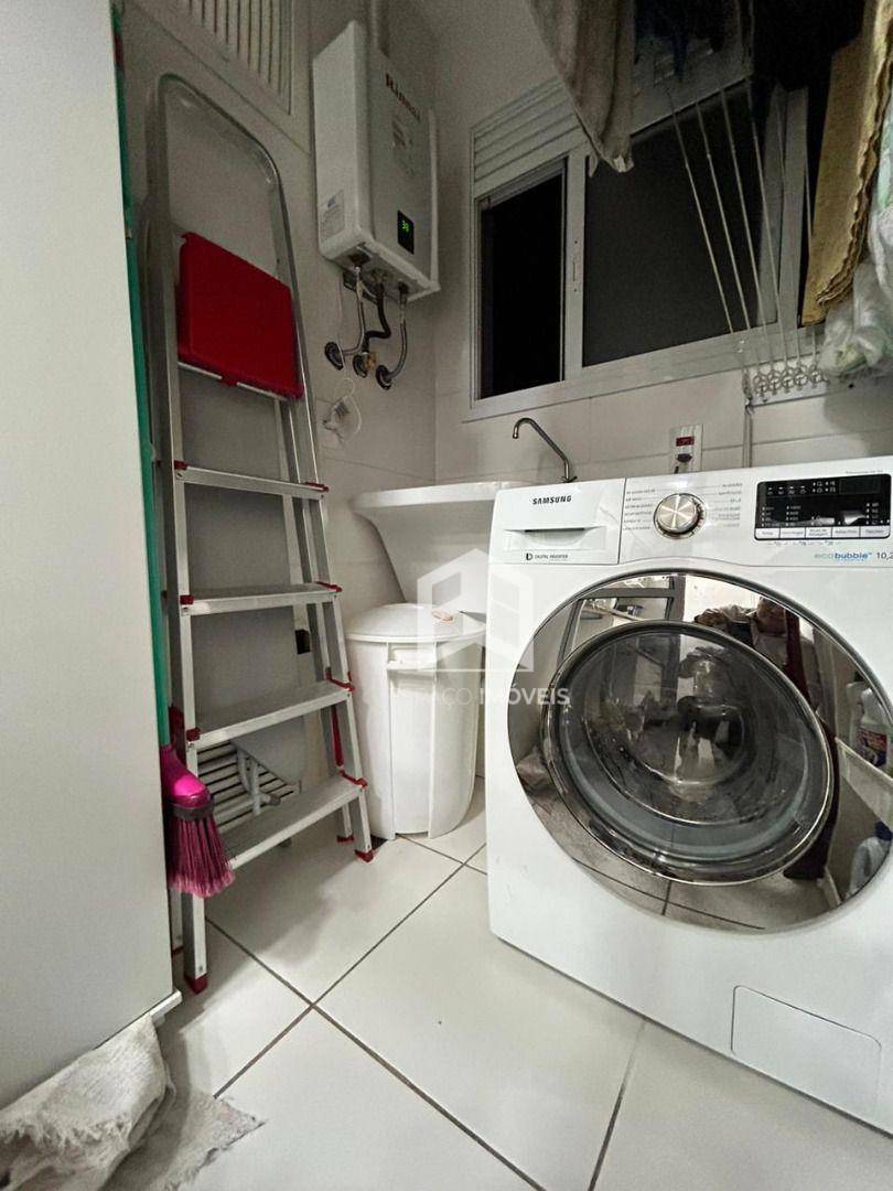 Apartamento para alugar com 2 quartos, 69m² - Foto 10