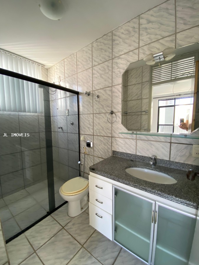 Apartamento à venda com 3 quartos, 200m² - Foto 10