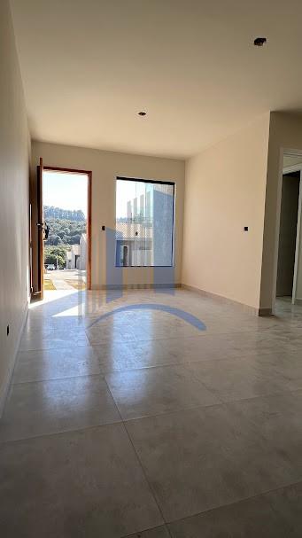 Casa à venda com 3 quartos, 55m² - Foto 6