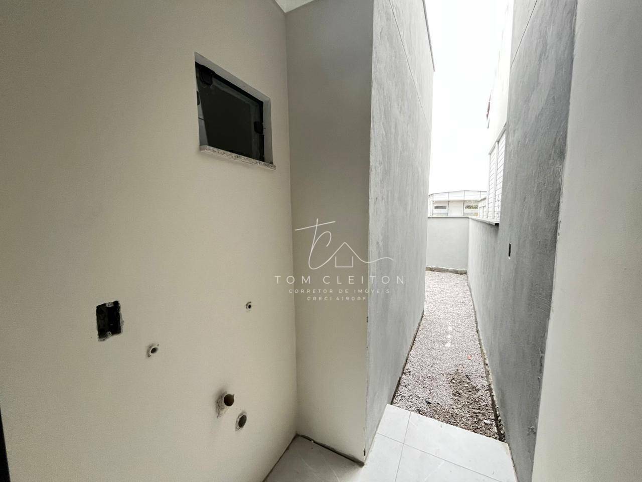 Casa à venda com 2 quartos, 80m² - Foto 10