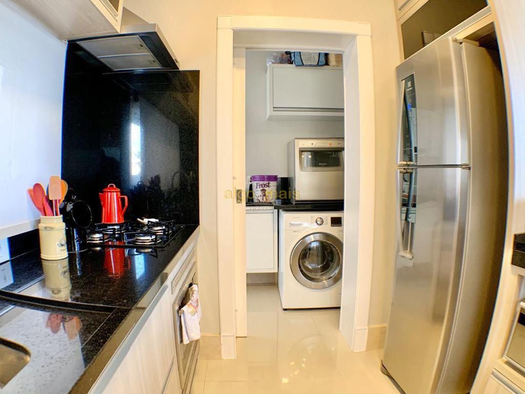 Casa de Condomínio à venda com 4 quartos, 300m² - Foto 15