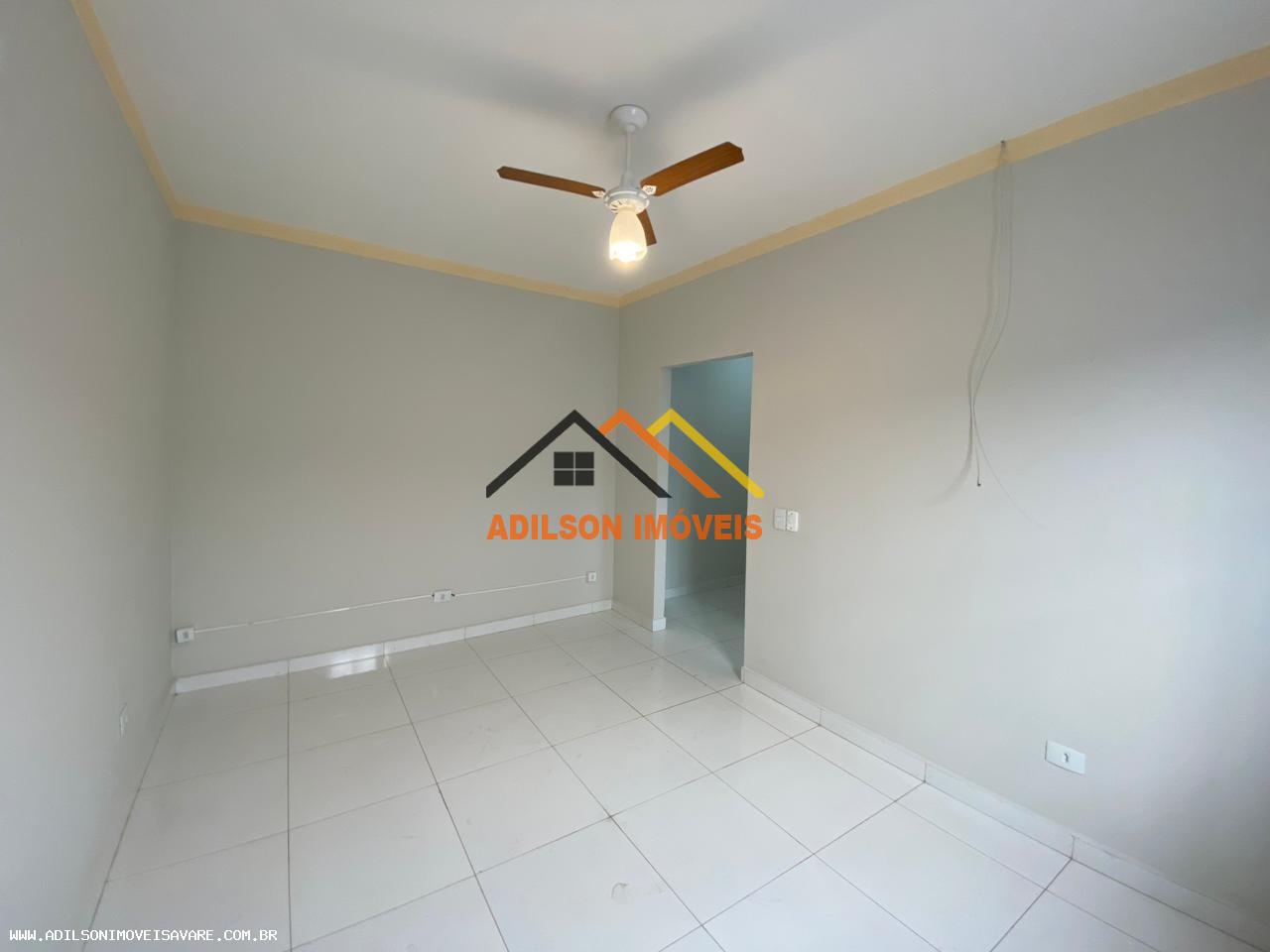 Casa à venda com 3 quartos, 140m² - Foto 14