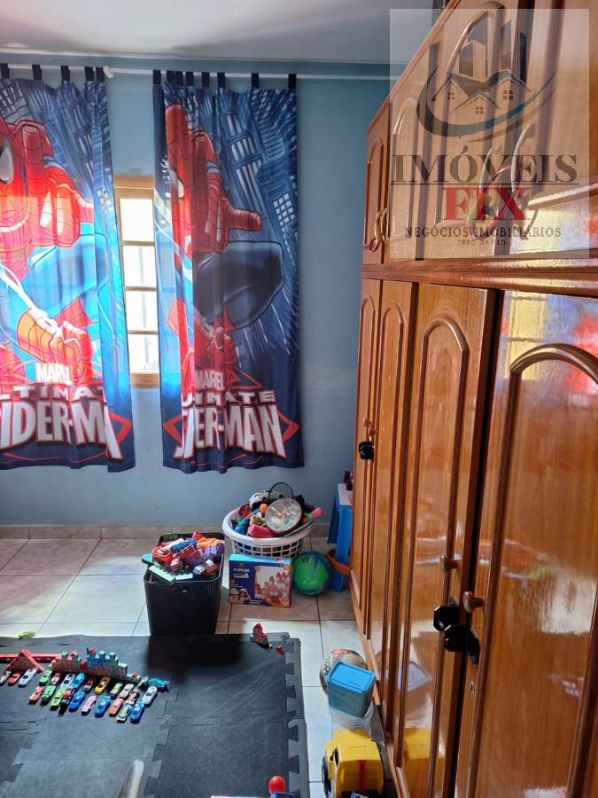 Casa à venda com 3 quartos, 420m² - Foto 8