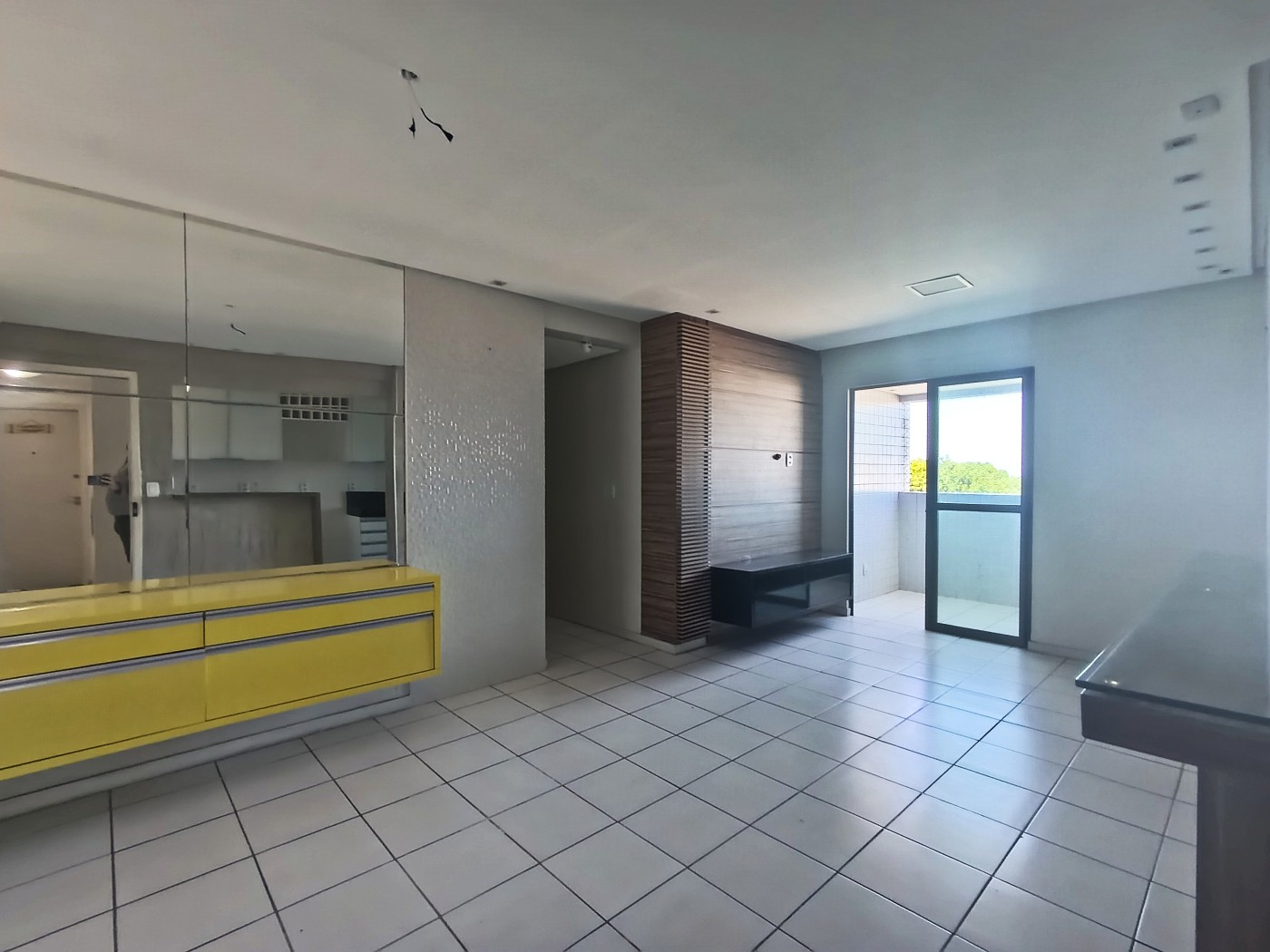Apartamento à venda com 3 quartos, 82m² - Foto 3