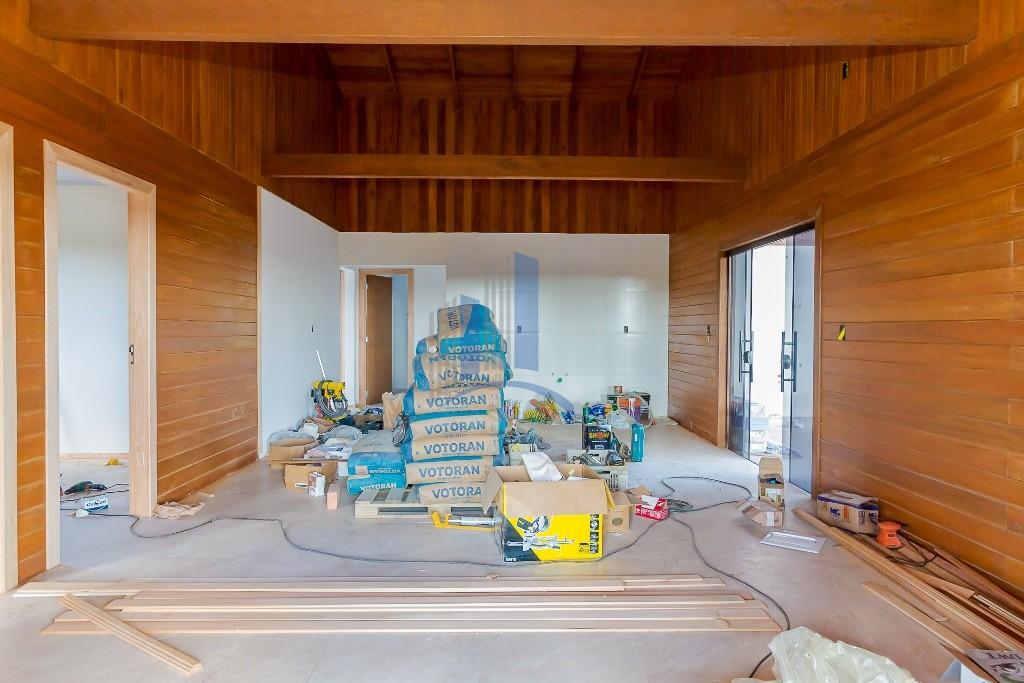 Casa à venda com 4 quartos, 200m² - Foto 7
