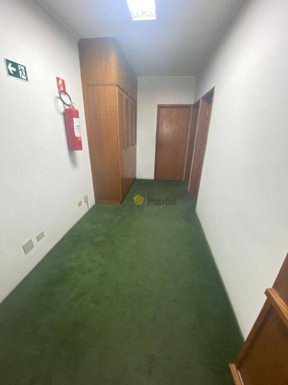 Depósito-Galpão-Armazém à venda, 2596m² - Foto 4