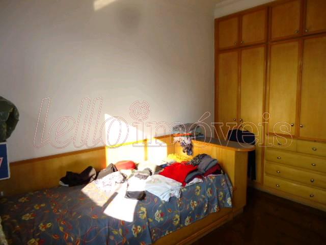 Apartamento para alugar com 4 quartos, 240m² - Foto 11