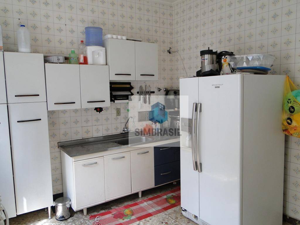 Casa à venda com 3 quartos, 164m² - Foto 11