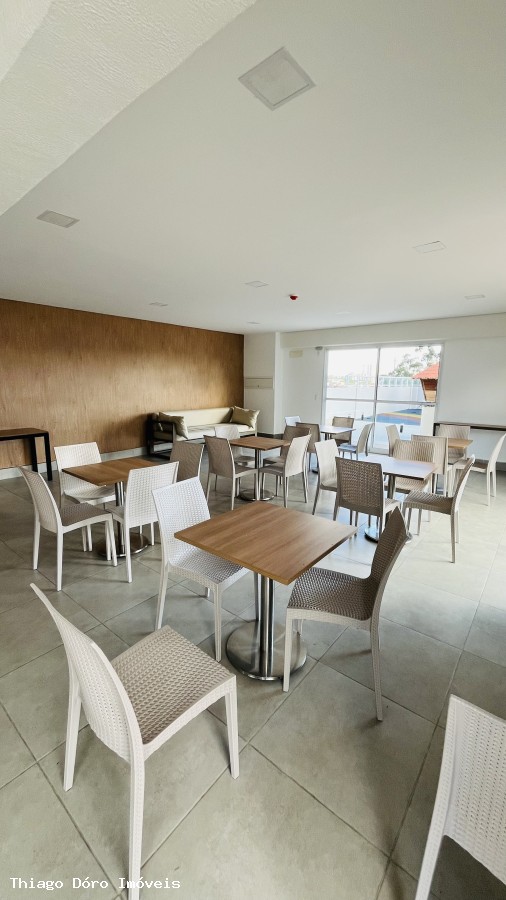 Apartamento à venda com 2 quartos, 40m² - Foto 18