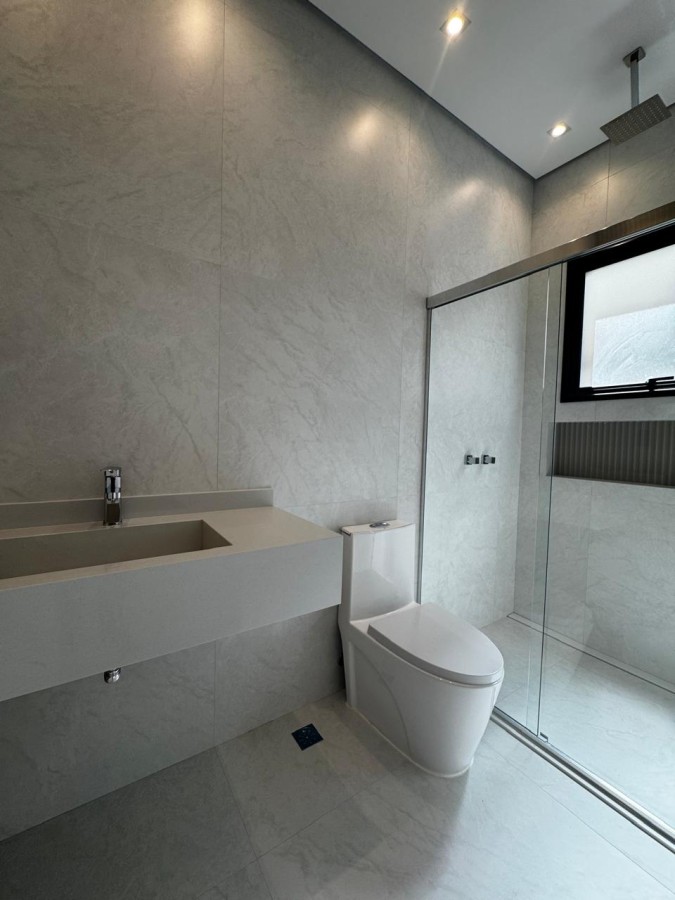 Casa de Condomínio para alugar com 3 quartos, 258m² - Foto 9