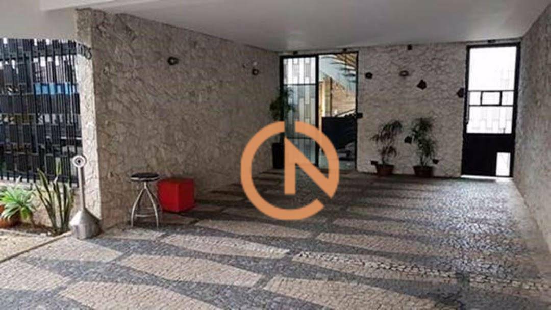 Sobrado à venda e aluguel com 11 quartos, 369m² - Foto 1