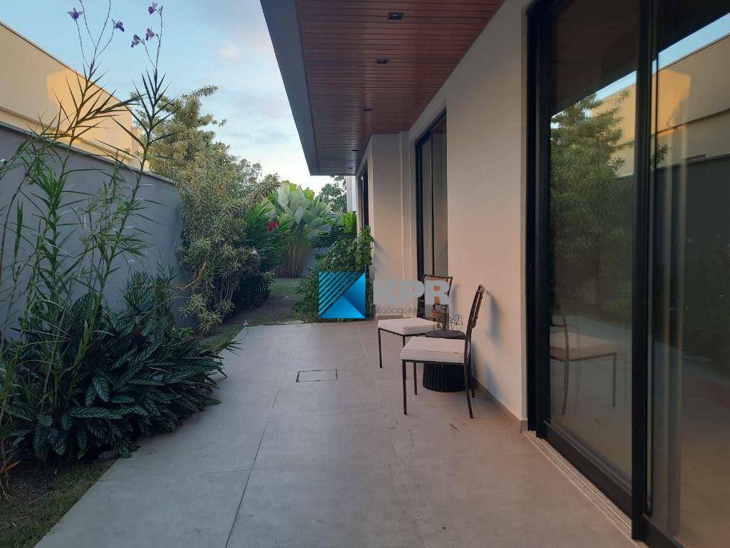 Casa de Condomínio à venda com 4 quartos, 550m² - Foto 15