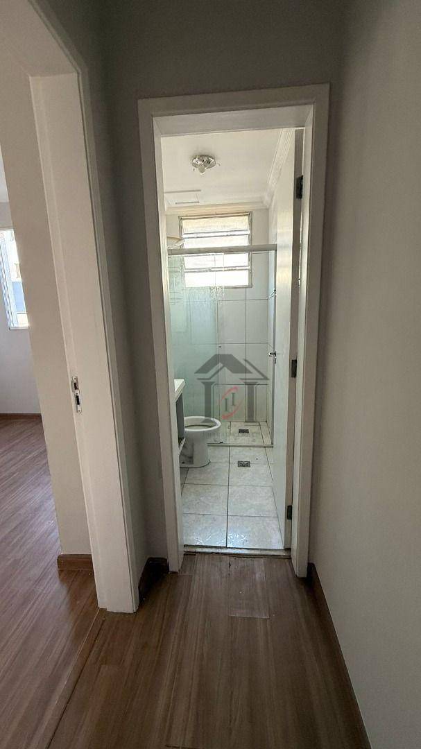 Apartamento para alugar com 2 quartos, 50m² - Foto 28