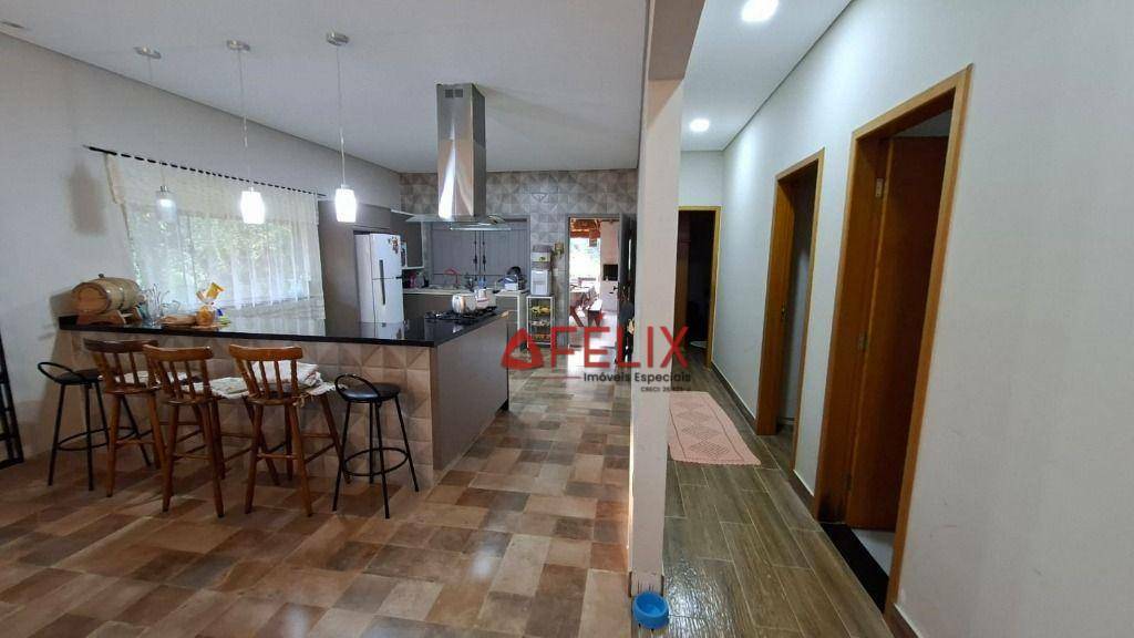 Sítio à venda com 6 quartos, 1000m² - Foto 11