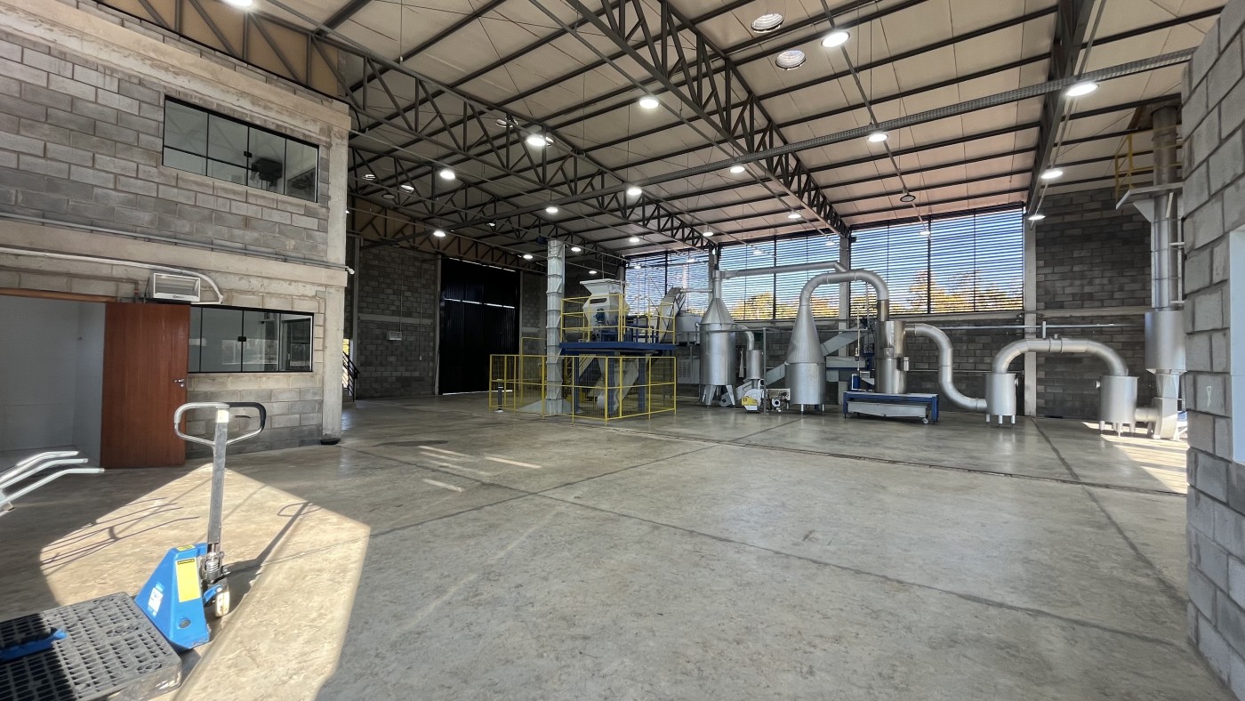 Prédio Inteiro à venda com 2 quartos, 40000m² - Foto 32